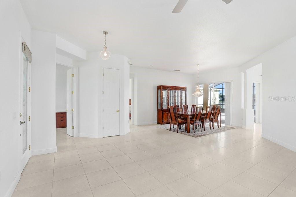 Image 32 of 56 For 699 Glendora Road