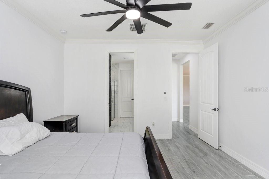 Image 22 of 30 For 11677 Brighton Knoll Loop