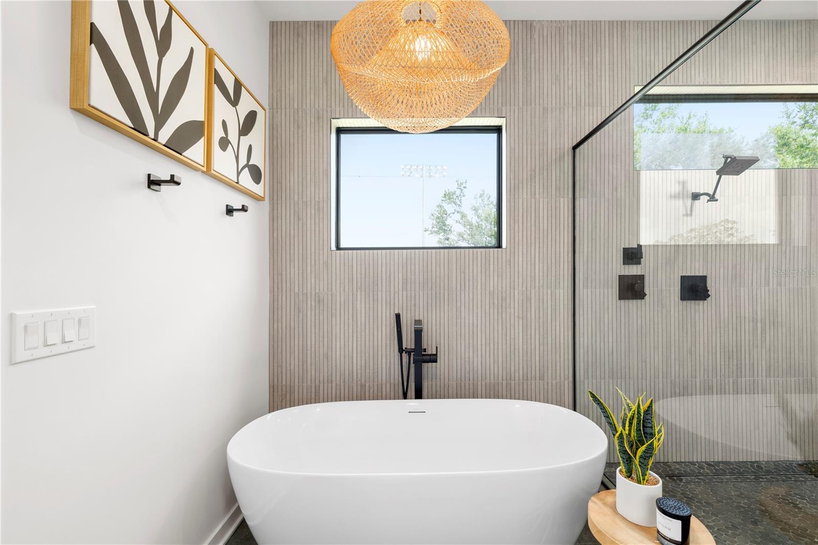 Image 20 of 28 For 4709 Estrella Street