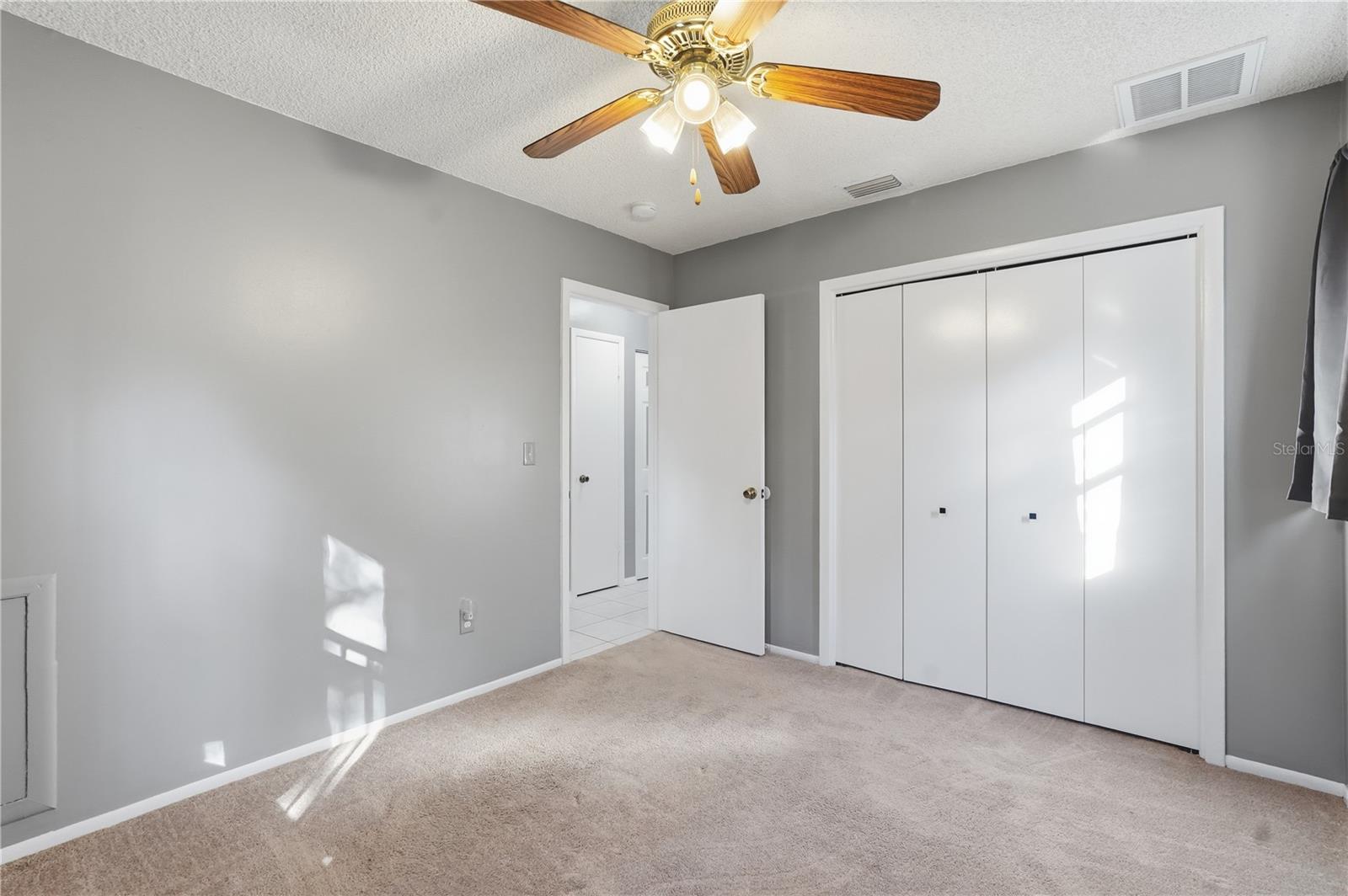 Image 15 of 21 For 6637 Doon Street