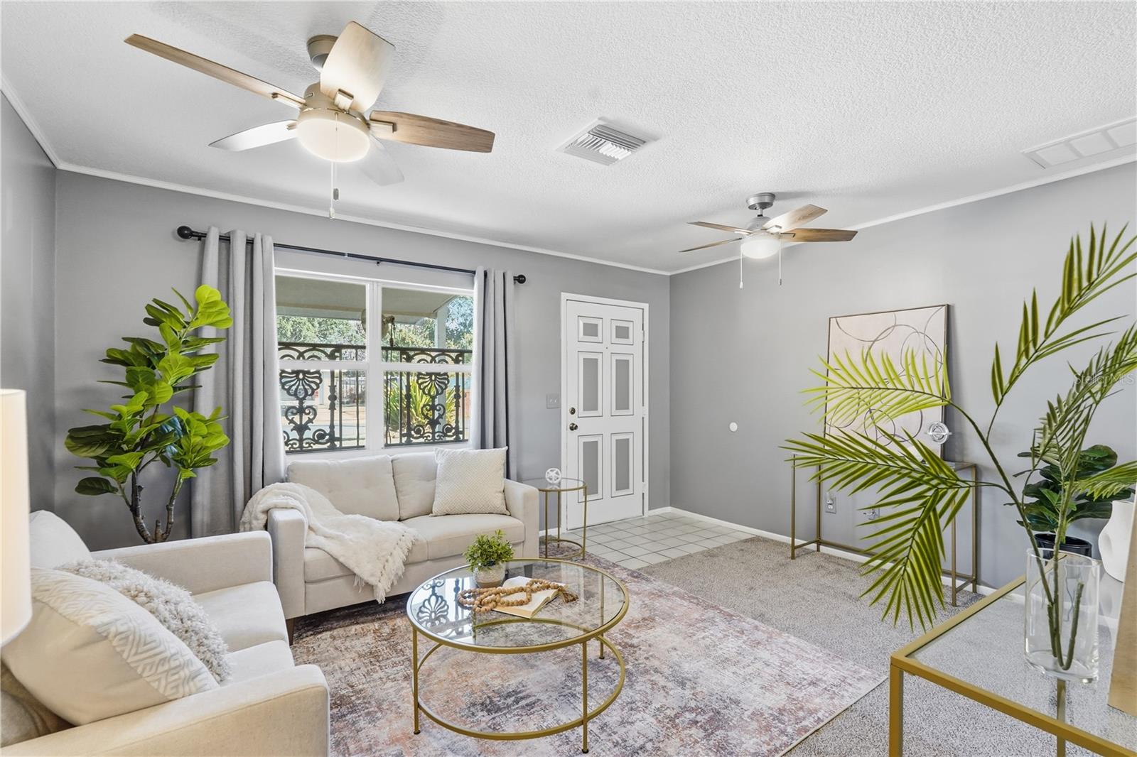 Image 4 of 21 For 6637 Doon Street