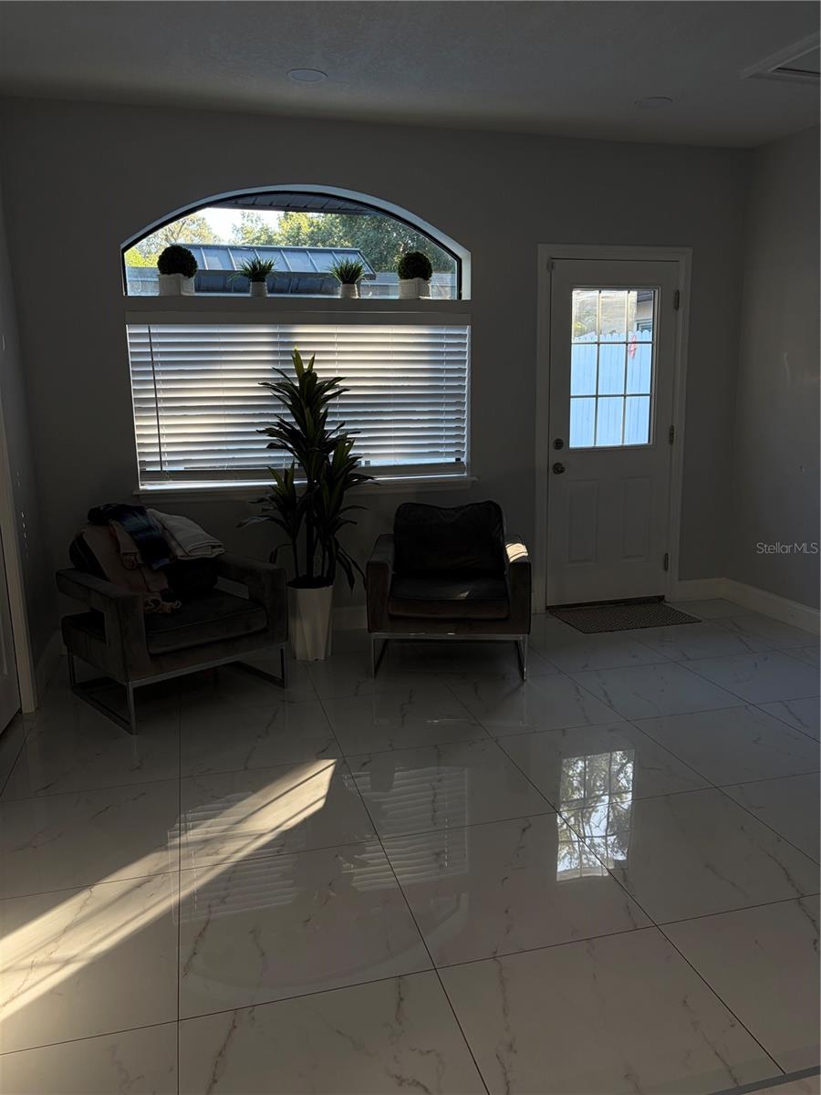 Image 12 of 82 For 905 Bama Road