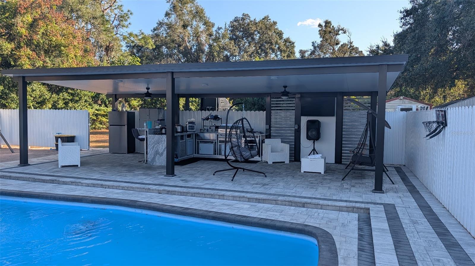 Image 14 of 82 For 905 Bama Road