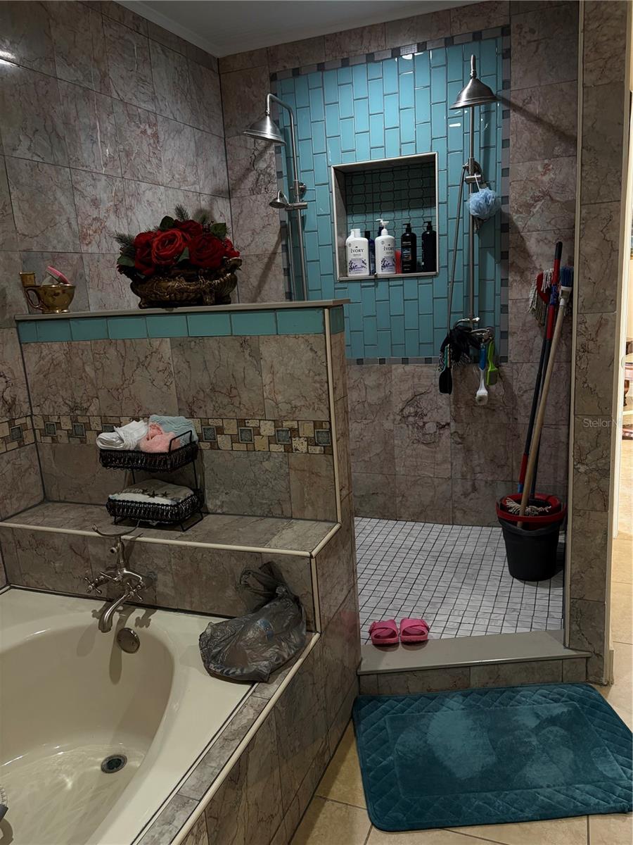 Image 30 of 82 For 905 Bama Road