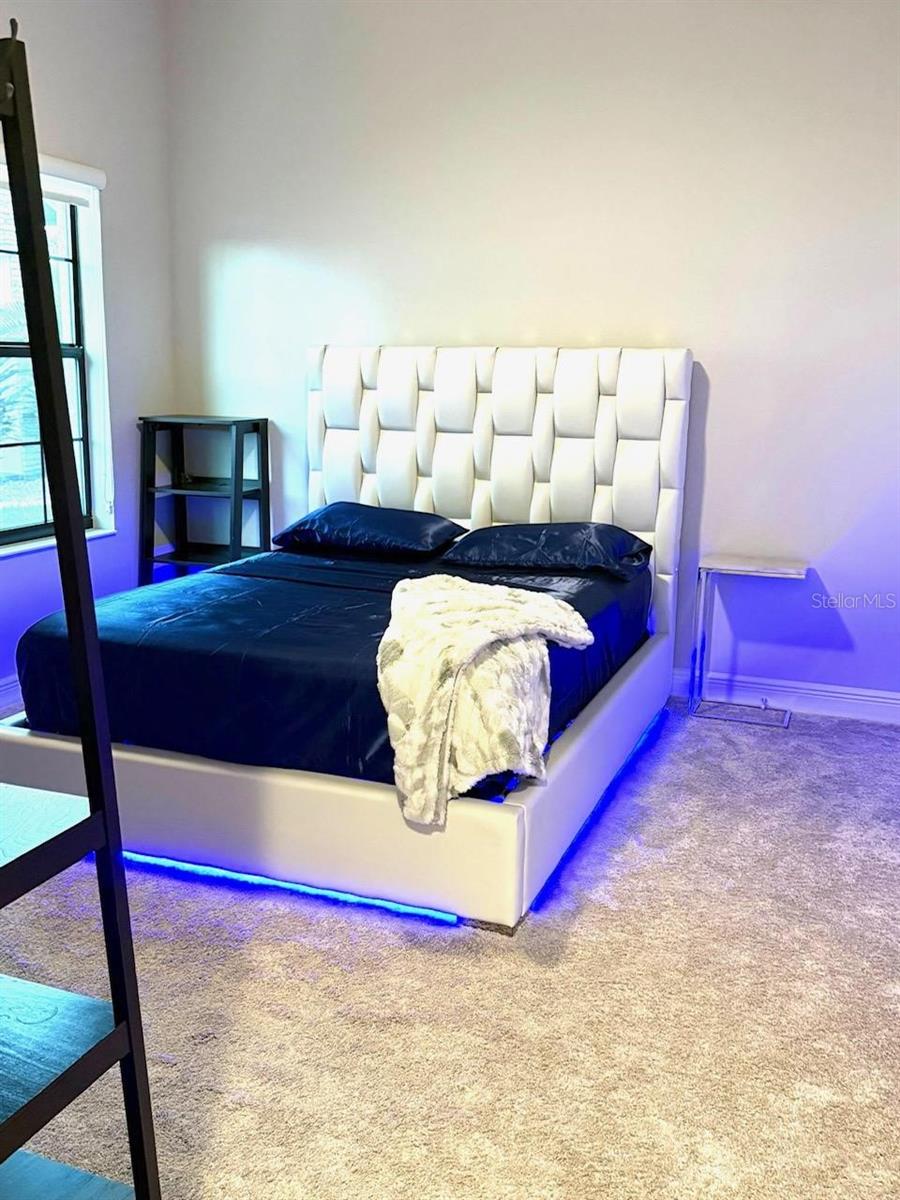 Image 21 of 25 For 2667 Northwood Park Street