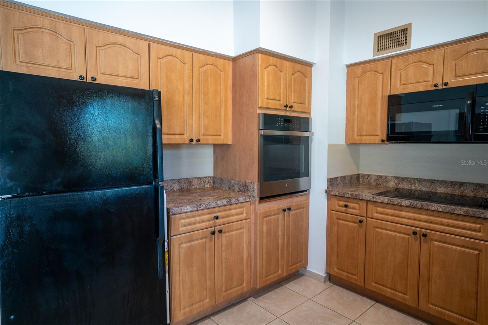 Image 8 of 22 For 120 Ruby Circle