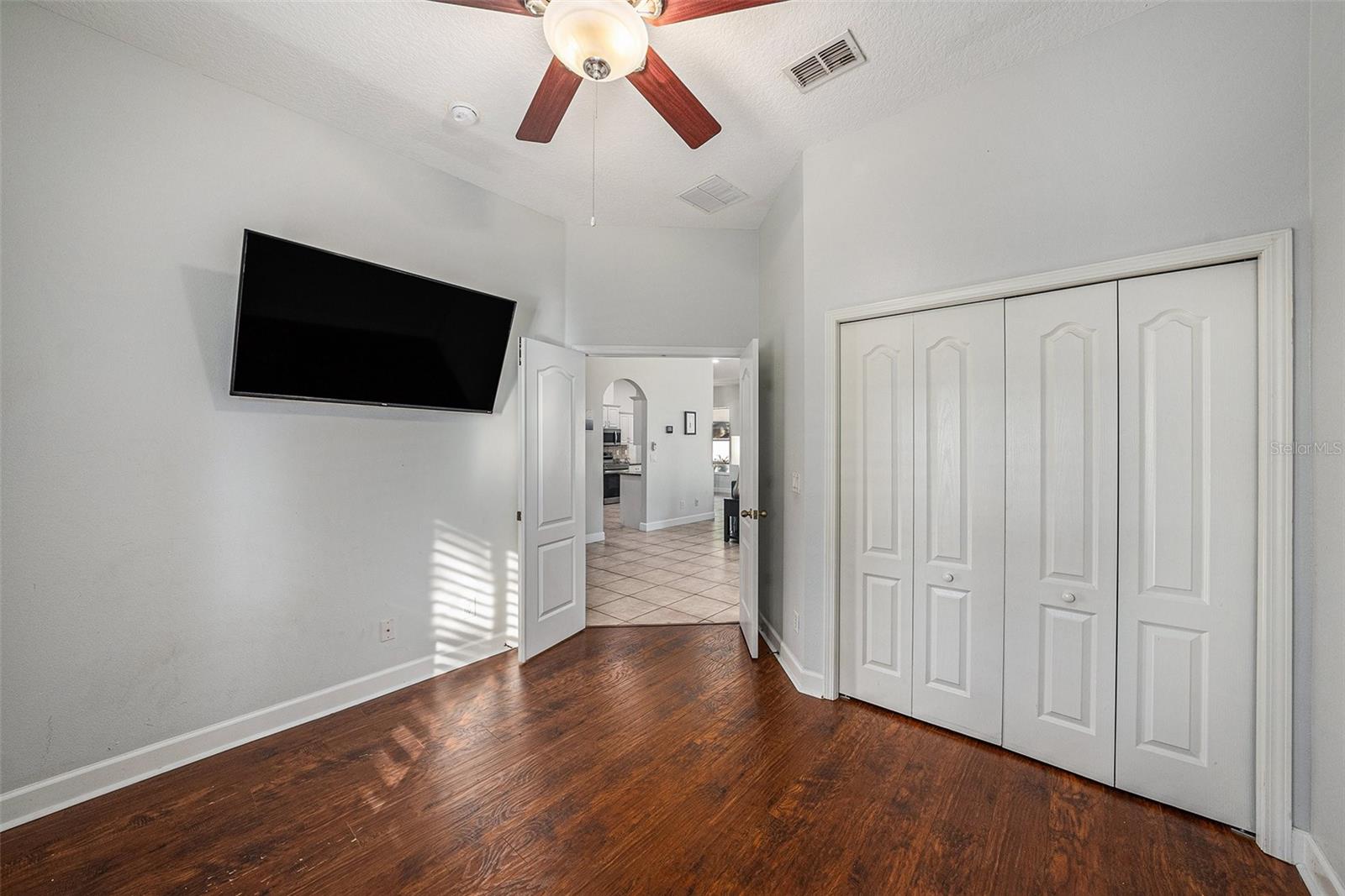 Image 5 of 34 For 1023 Legends Pass Drive