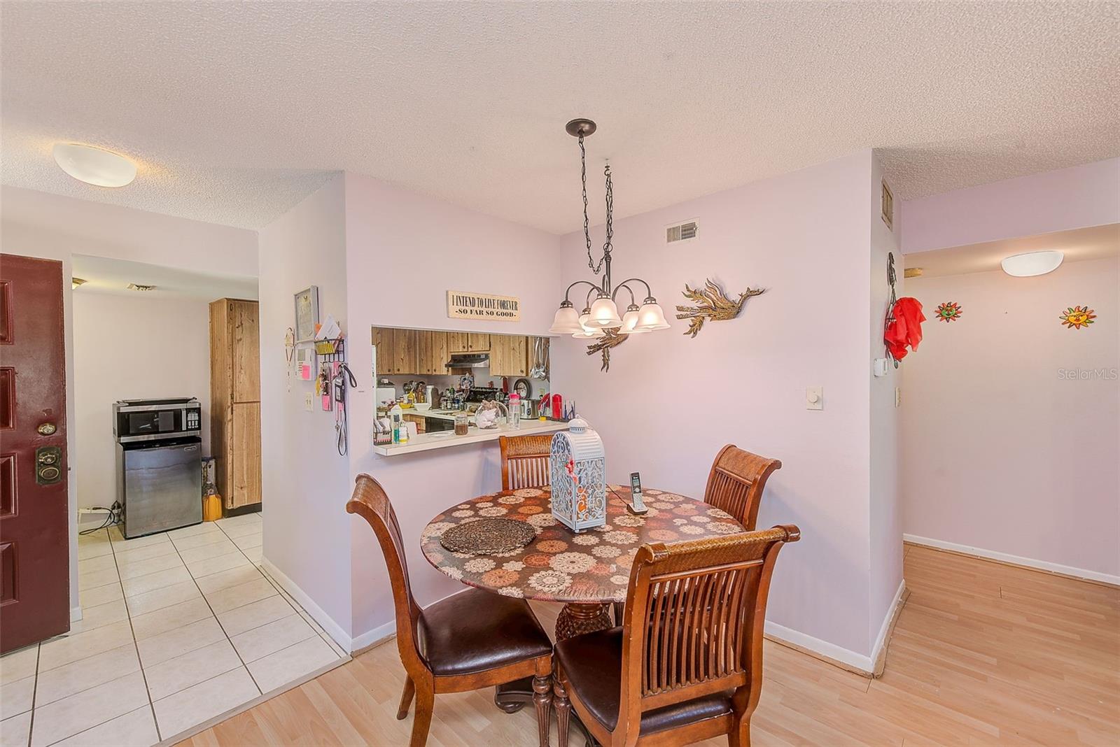 Image 6 of 26 For 2685 Sabal Springs Circle 202