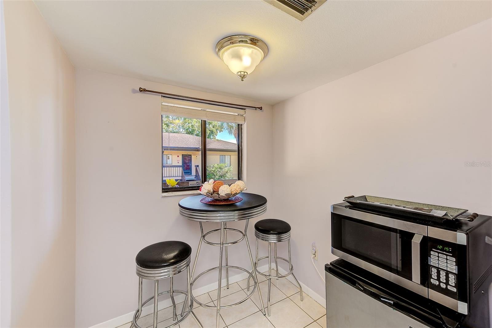 Image 8 of 26 For 2685 Sabal Springs Circle 202