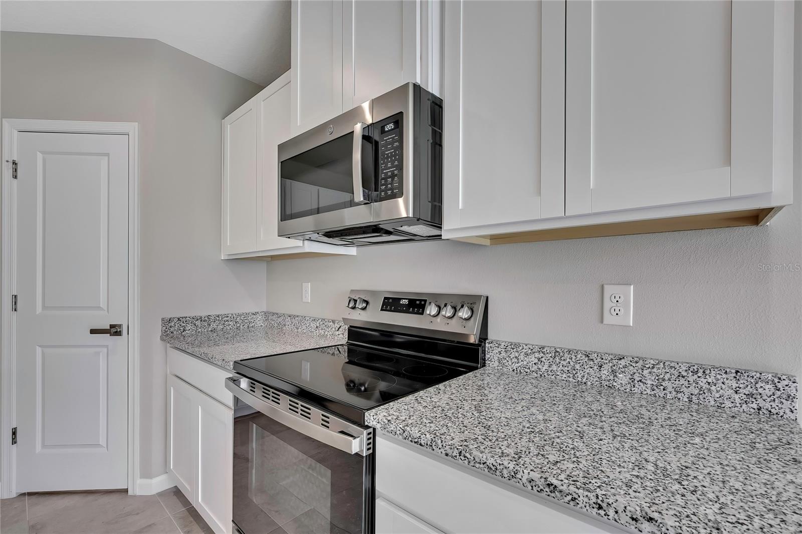 Image 12 of 58 For 1691 Nebraska Loop