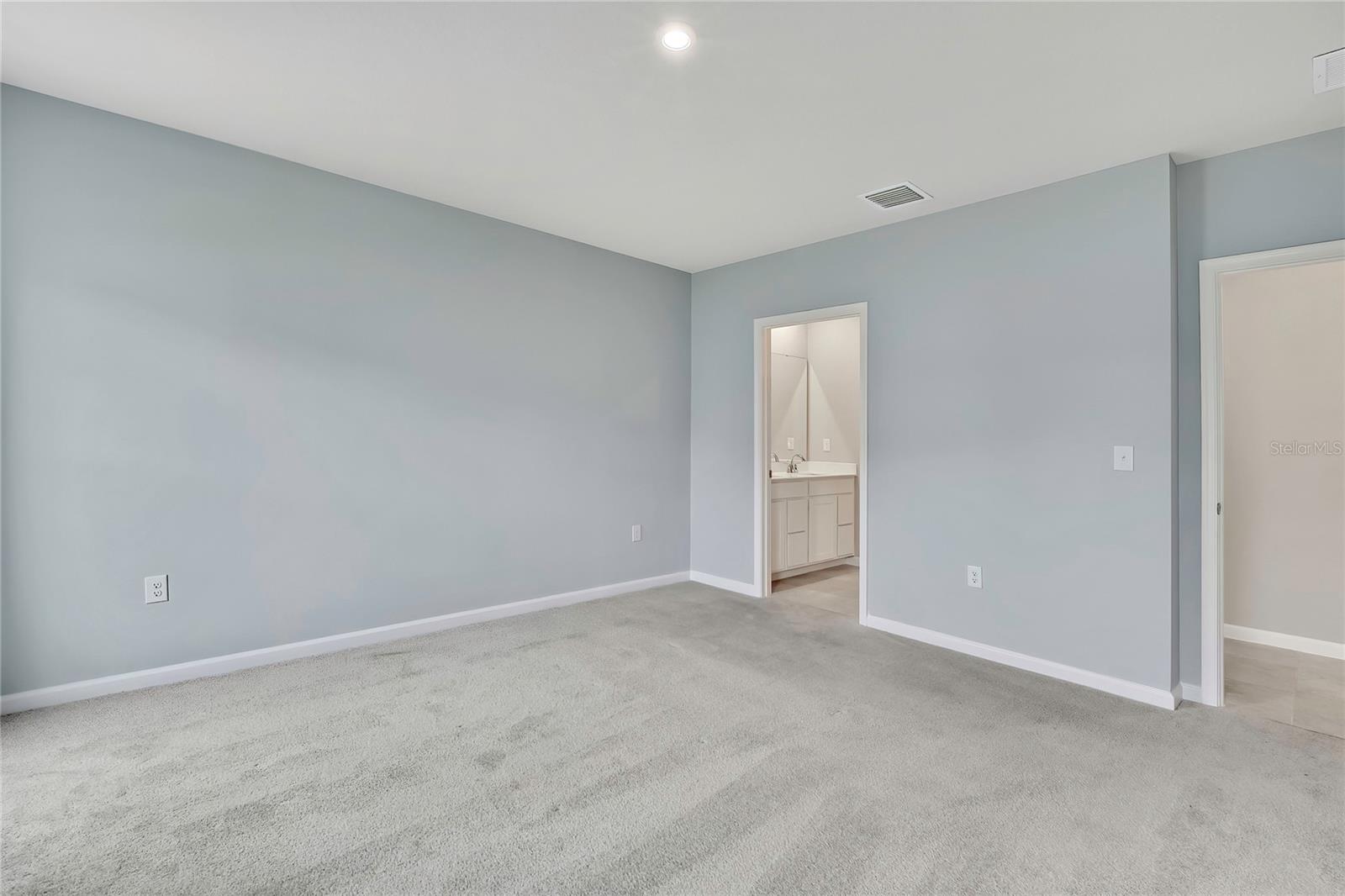 Image 15 of 58 For 1691 Nebraska Loop