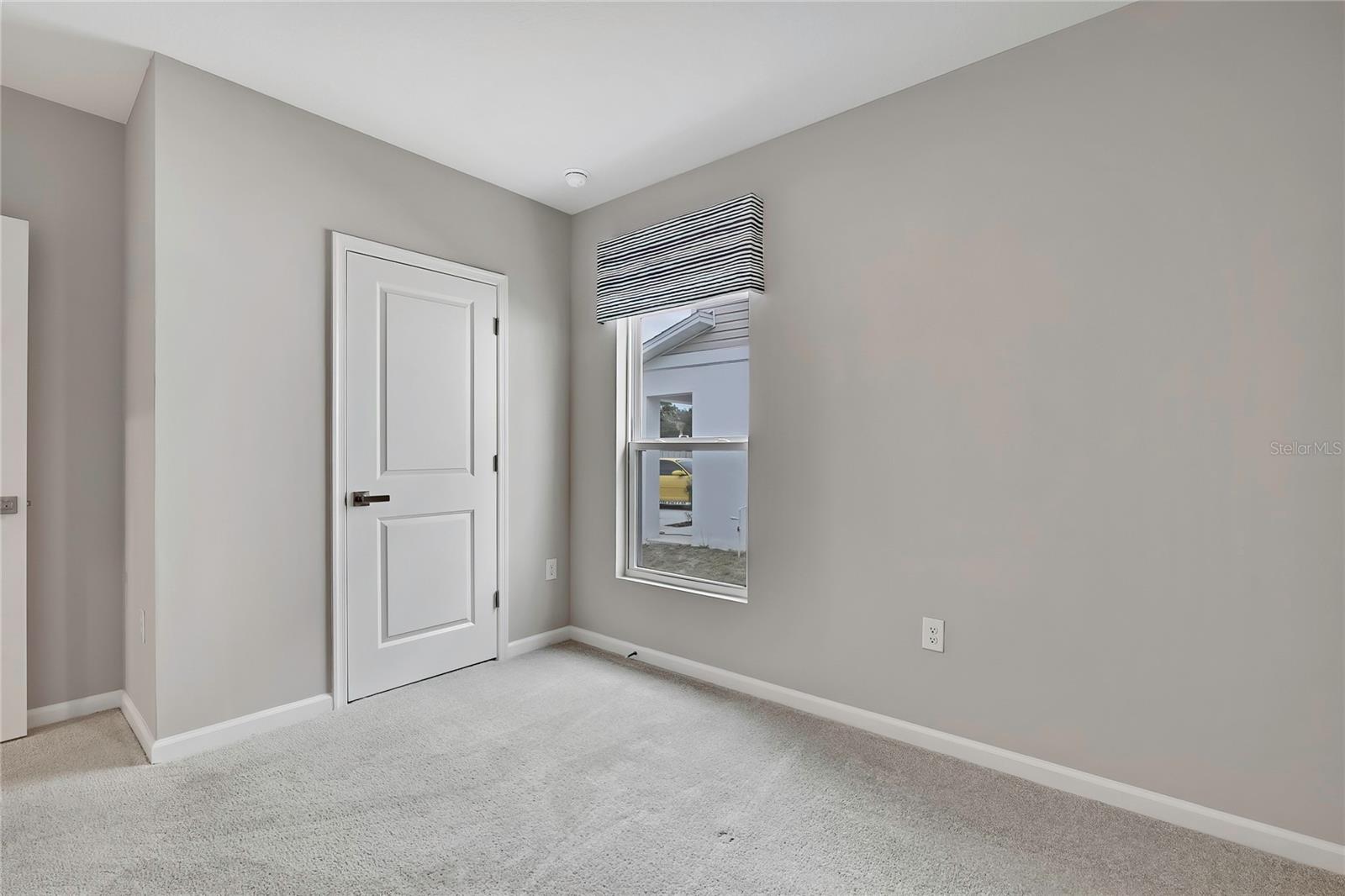 Image 30 of 58 For 1691 Nebraska Loop