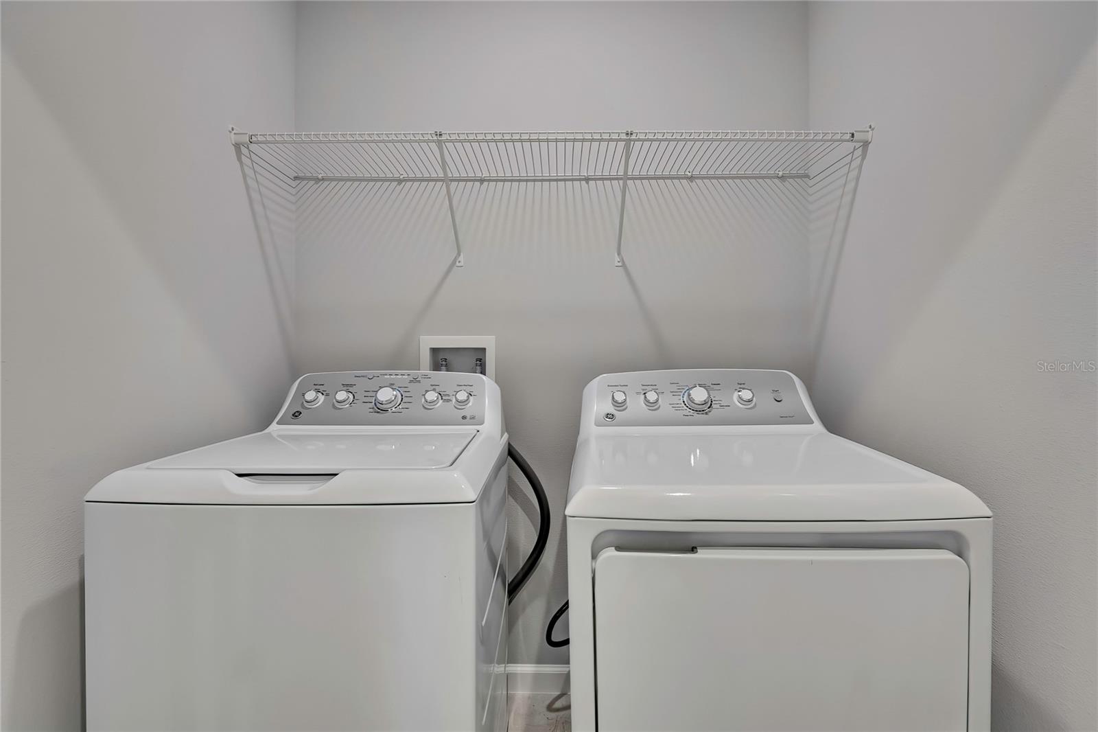 Image 33 of 58 For 1691 Nebraska Loop