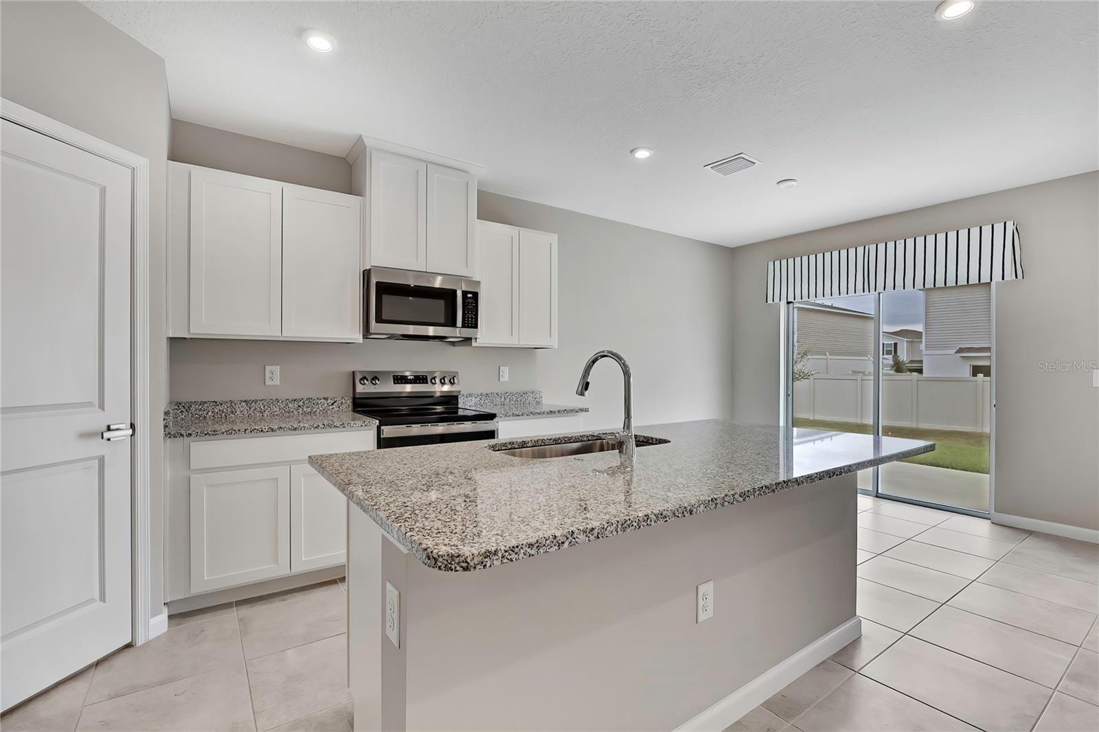 Image 8 of 58 For 1691 Nebraska Loop