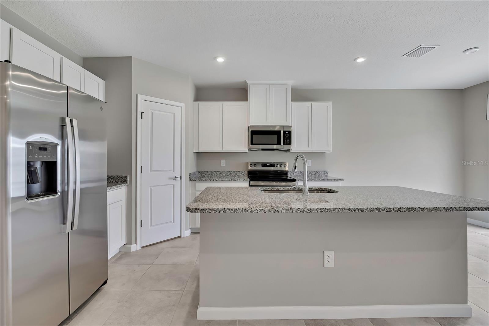 Image 9 of 58 For 1691 Nebraska Loop