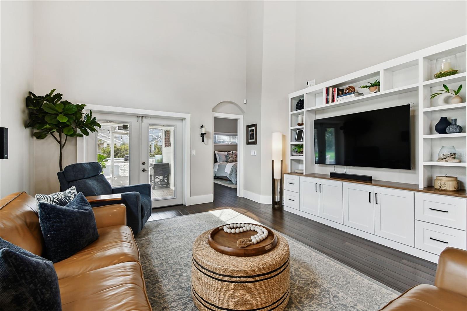 Image 14 of 64 For 6227 Gentle Ben Circle