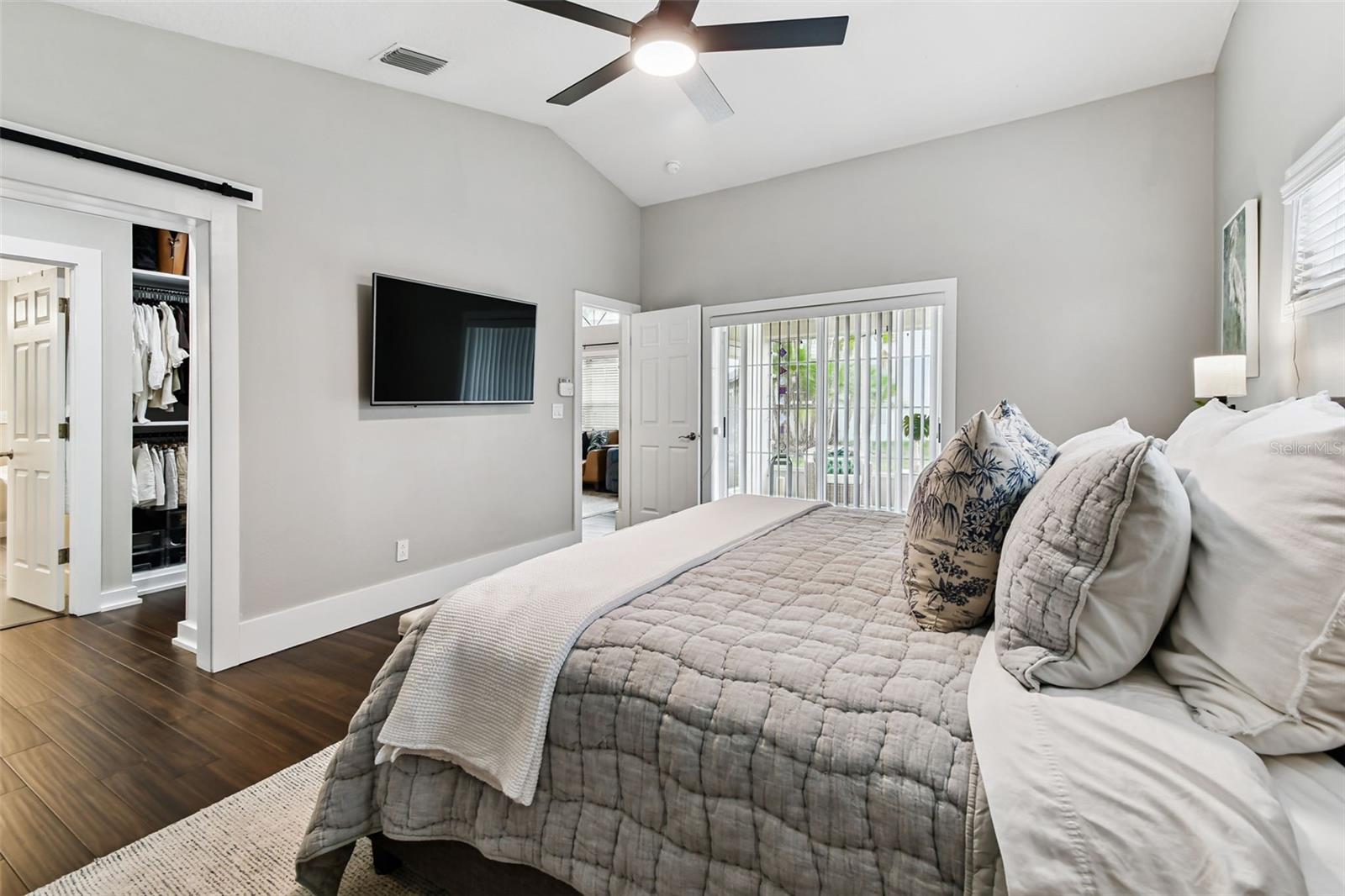 Image 19 of 64 For 6227 Gentle Ben Circle