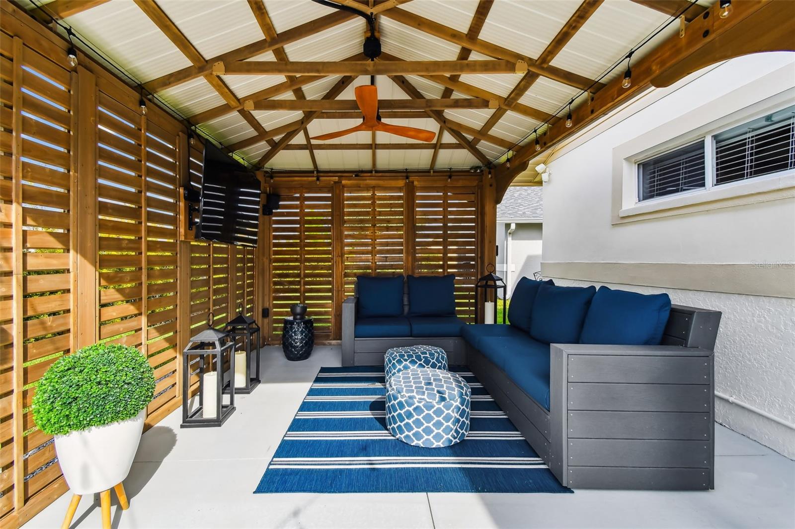 Image 54 of 64 For 6227 Gentle Ben Circle