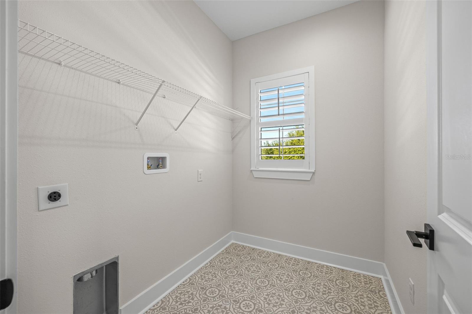 Image 33 of 36 For 3722 Mango Avenue 10