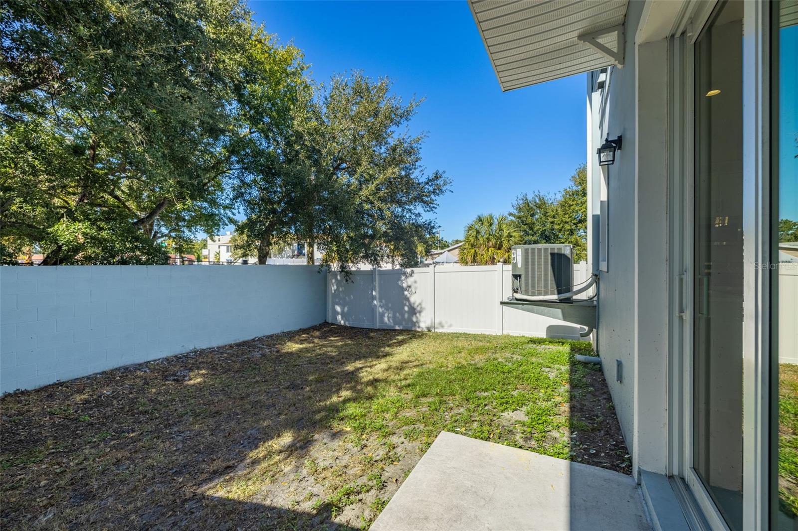 Image 34 of 36 For 3722 Mango Avenue 10