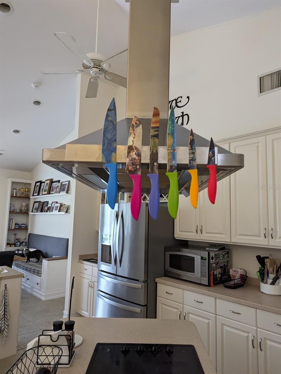 Image 25 of 77 For 14399 Tamarac Drive