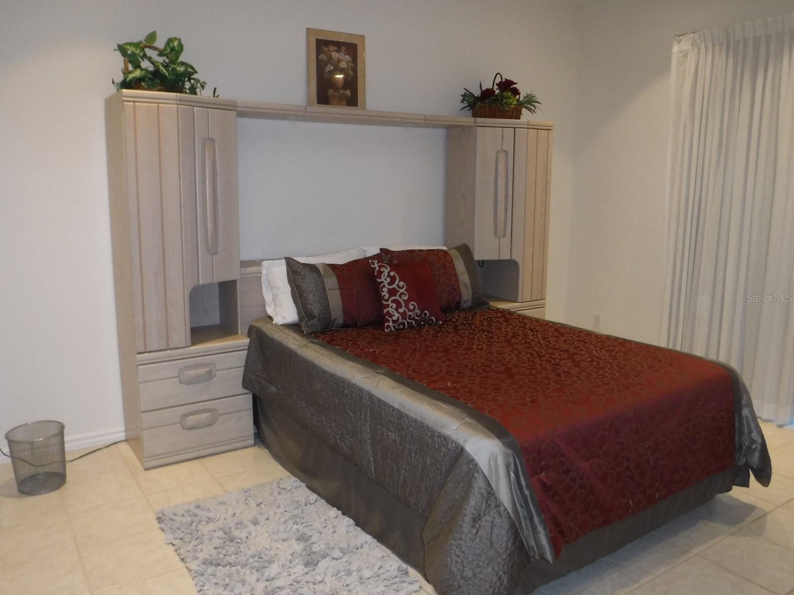 Image 36 of 77 For 14399 Tamarac Drive