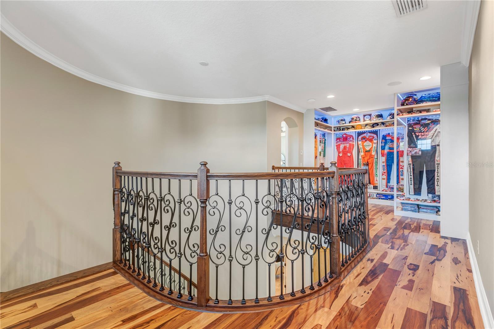 Image 40 of 72 For 14811 Donald Ross Court