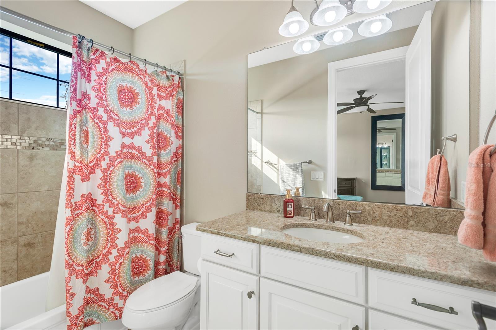 Image 44 of 72 For 14811 Donald Ross Court