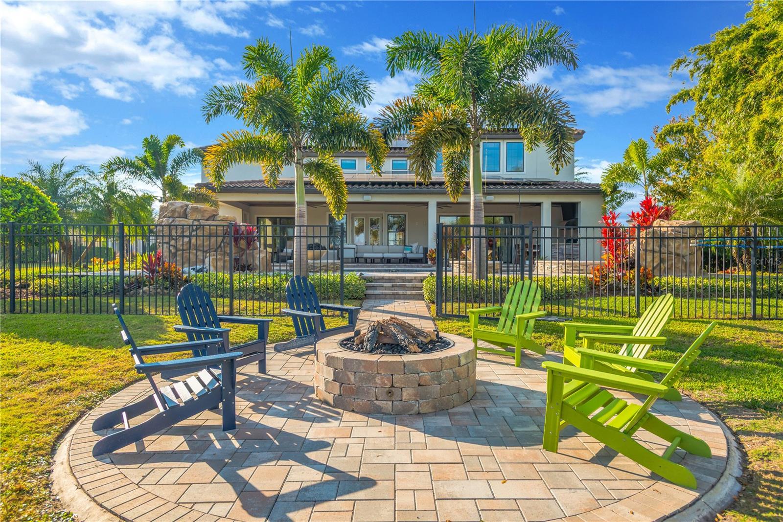 Image 47 of 72 For 14811 Donald Ross Court