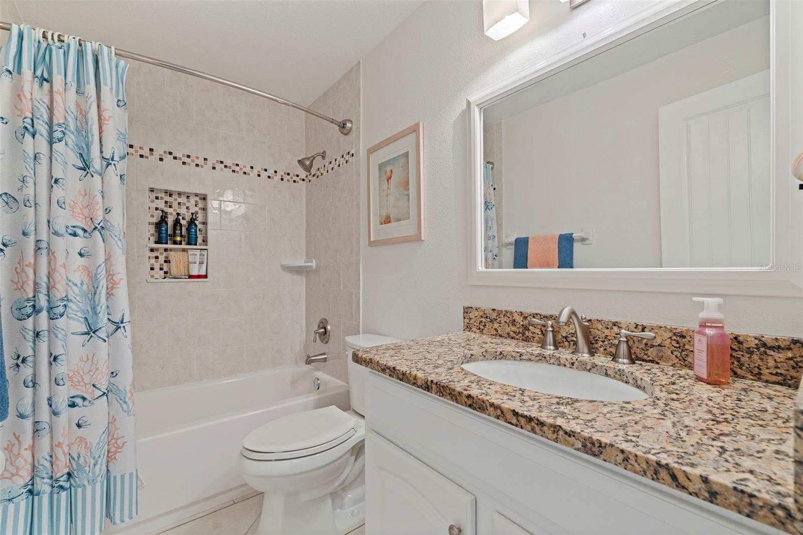 Image 19 of 72 For 5152 Salmon Drive Se D