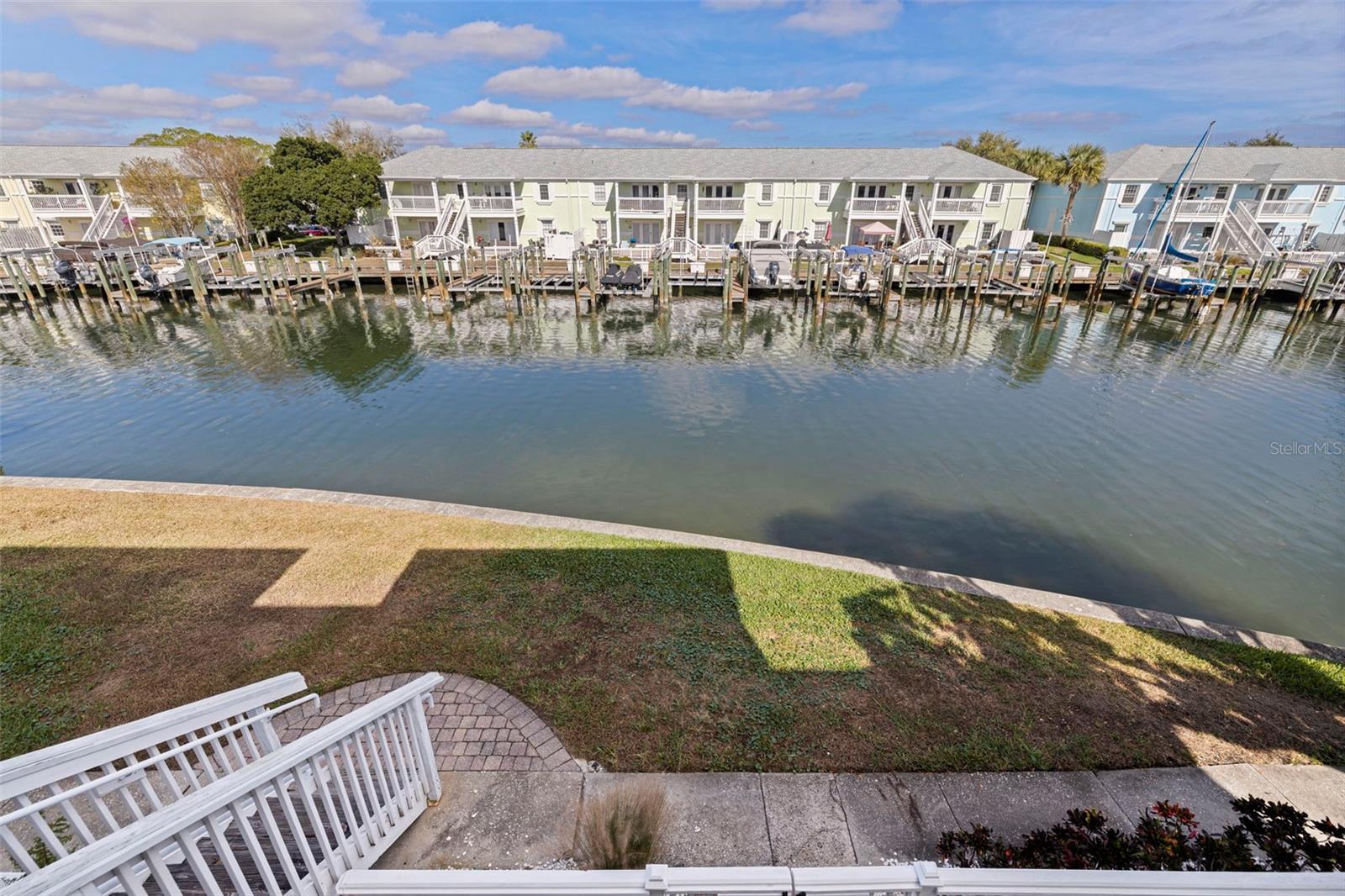 Image 28 of 72 For 5152 Salmon Drive Se D