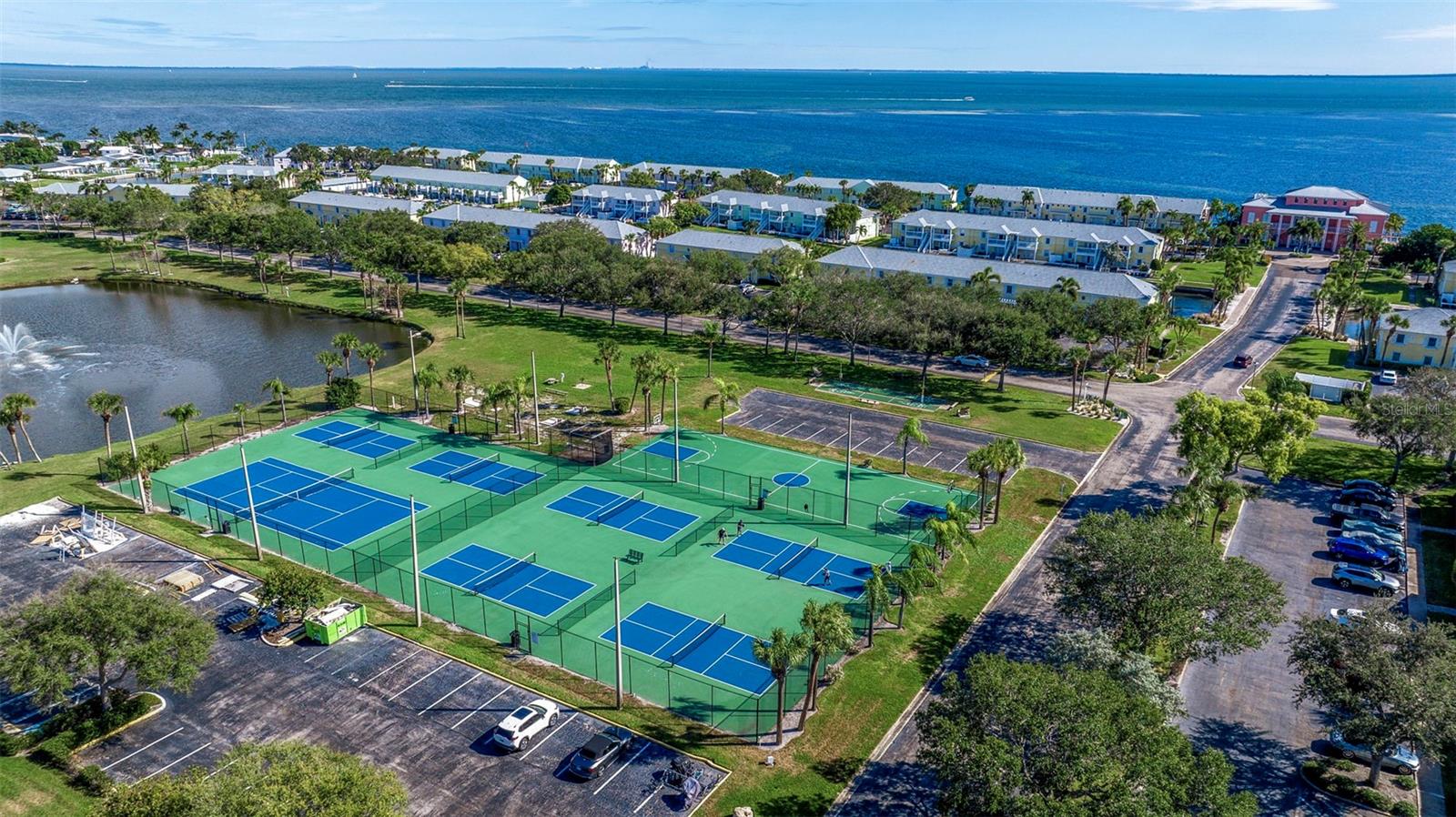 Image 36 of 72 For 5152 Salmon Drive Se D