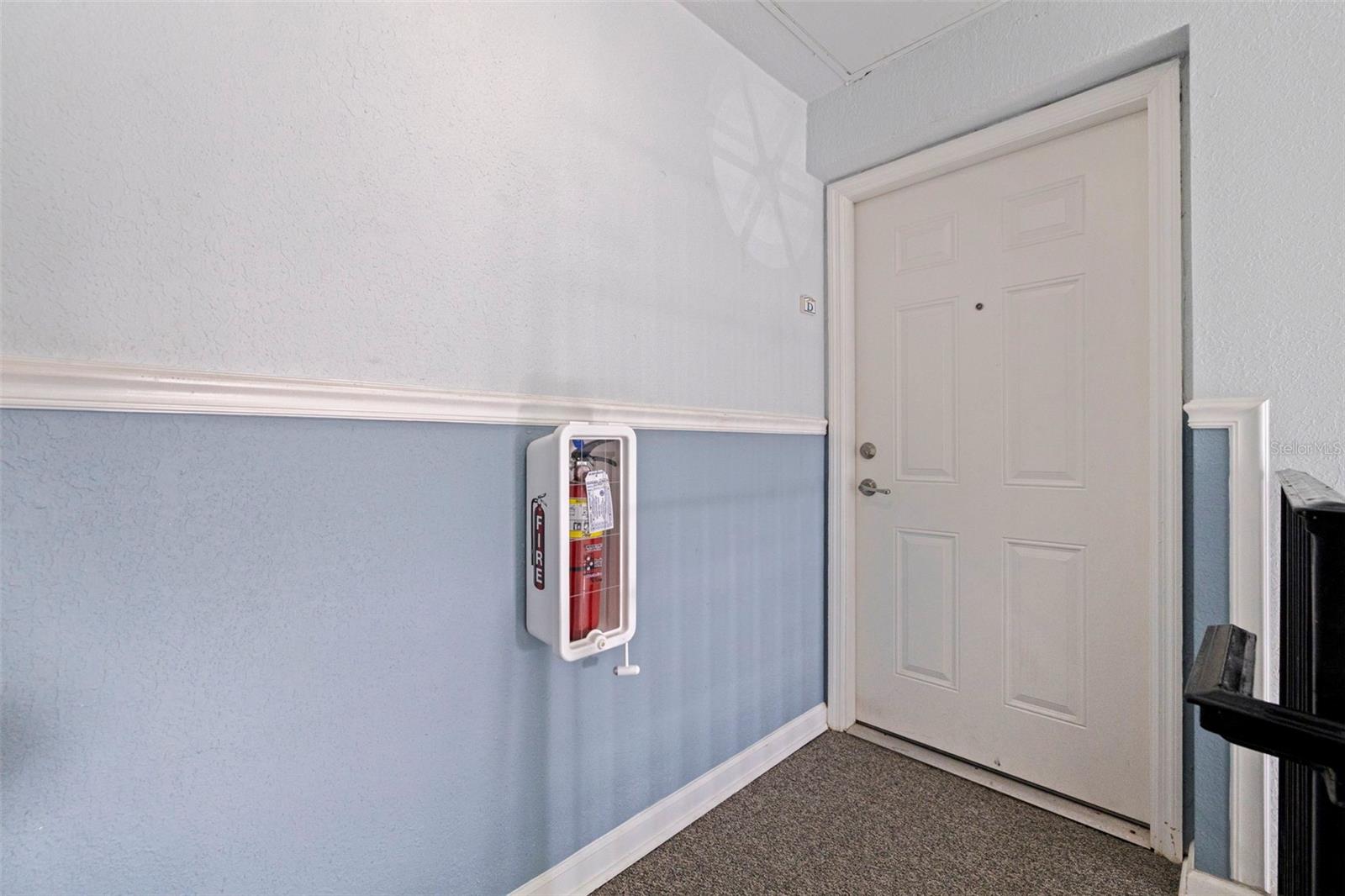 Image 4 of 72 For 5152 Salmon Drive Se D