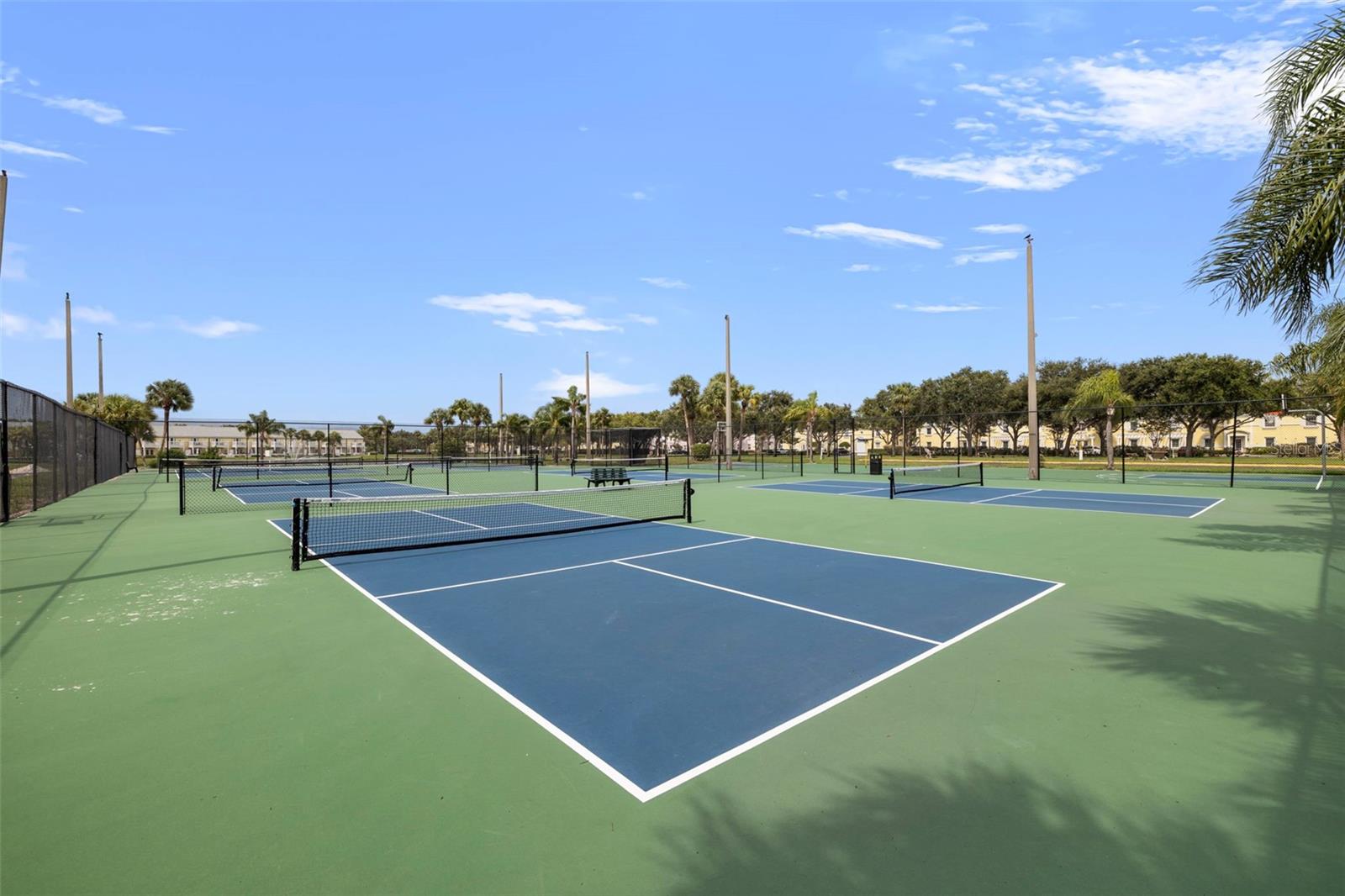 Image 44 of 72 For 5152 Salmon Drive Se D