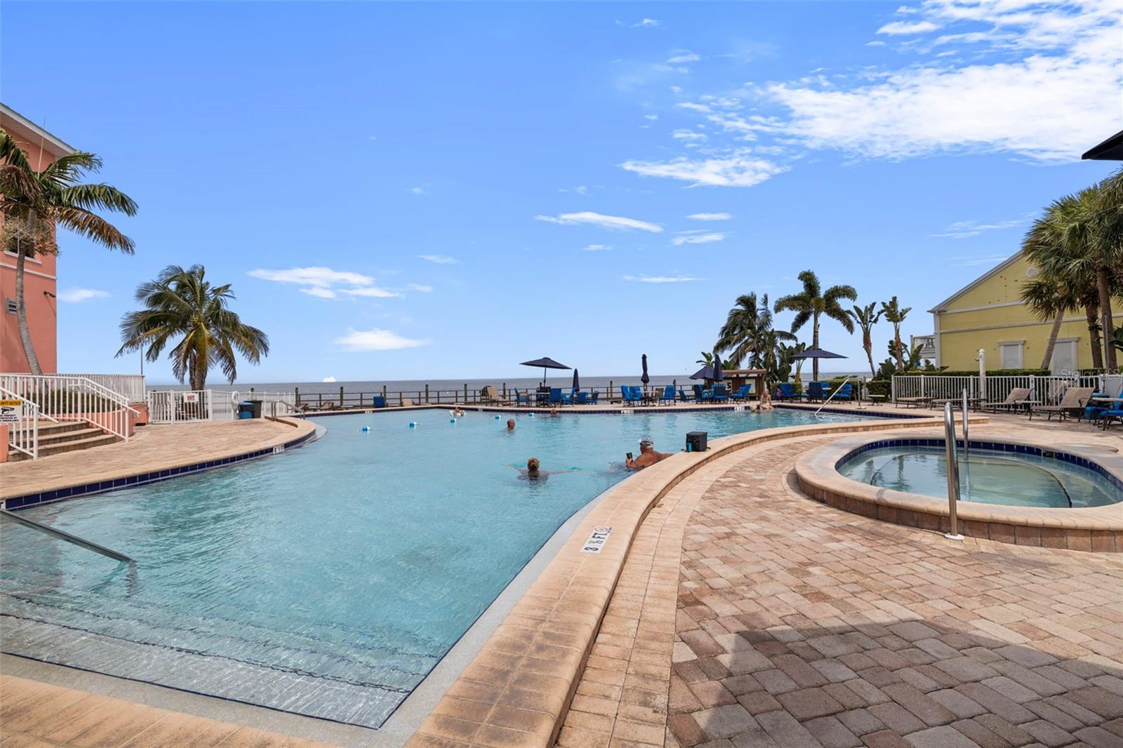 Image 47 of 72 For 5152 Salmon Drive Se D