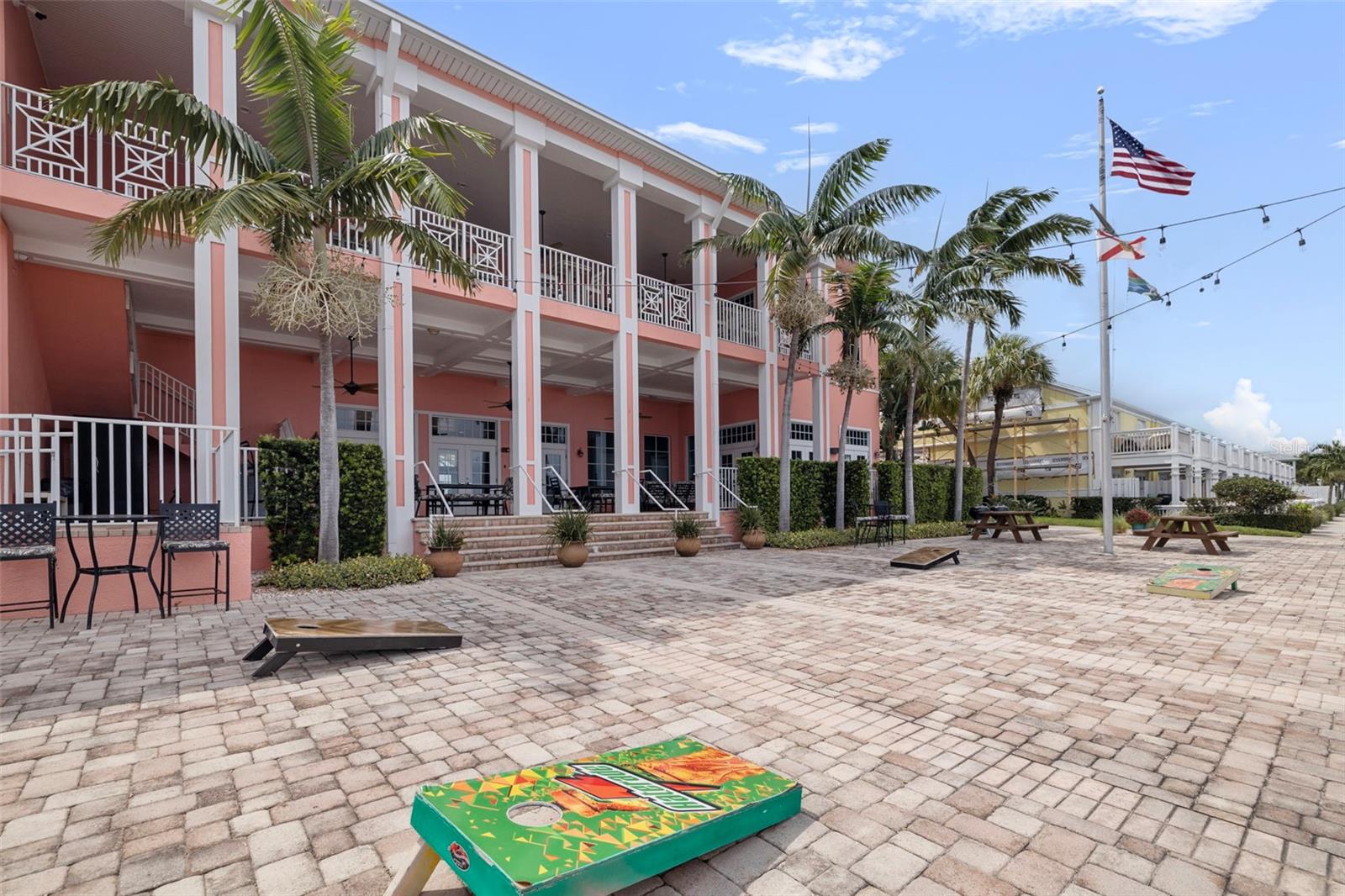 Image 49 of 72 For 5152 Salmon Drive Se D