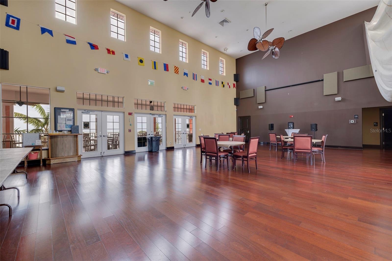 Image 67 of 72 For 5152 Salmon Drive Se D