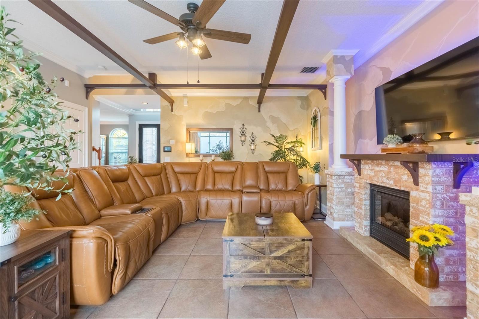 Image 12 of 67 For 29815 Prairie Falcon Drive