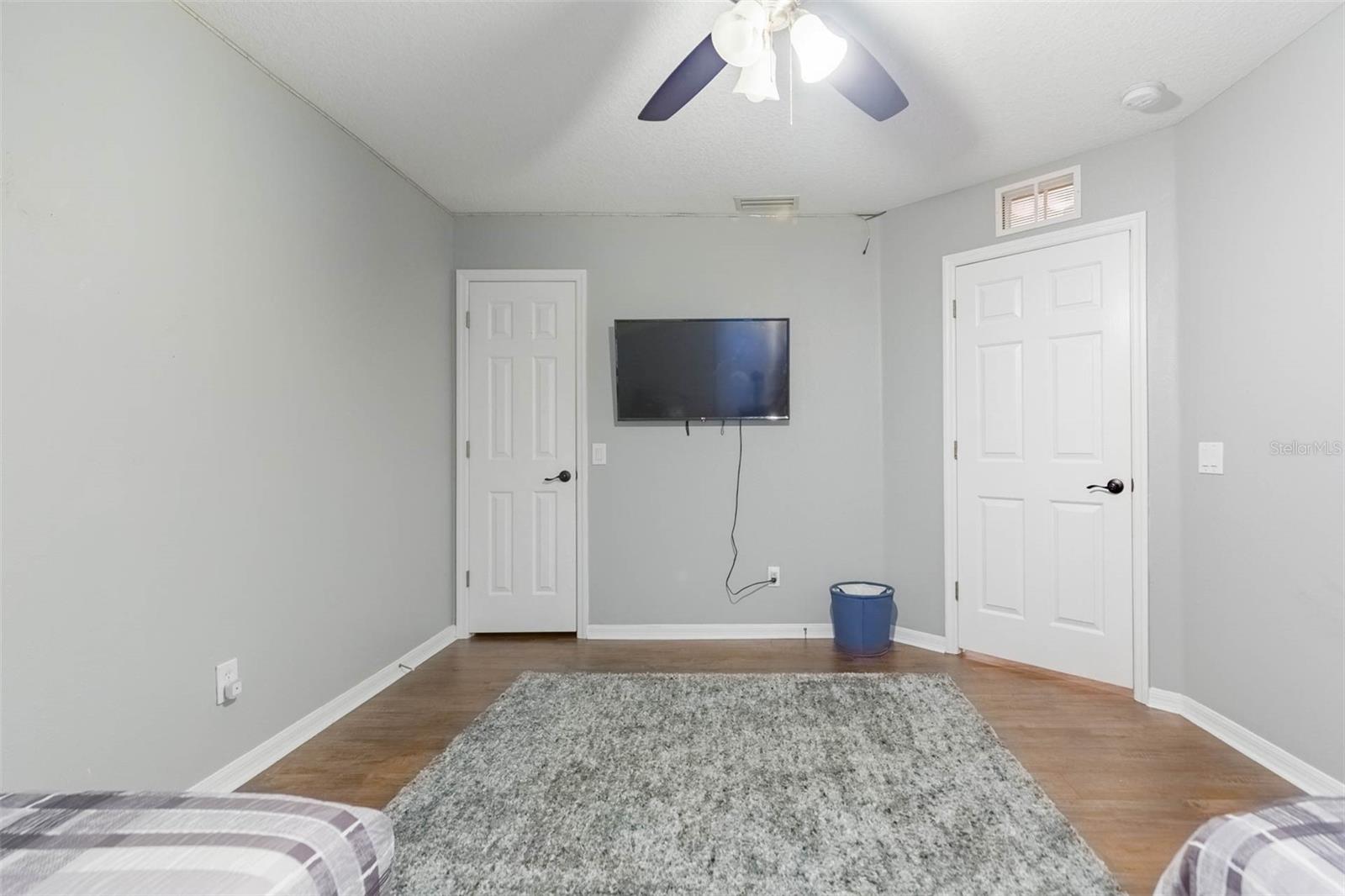 Image 32 of 67 For 29815 Prairie Falcon Drive