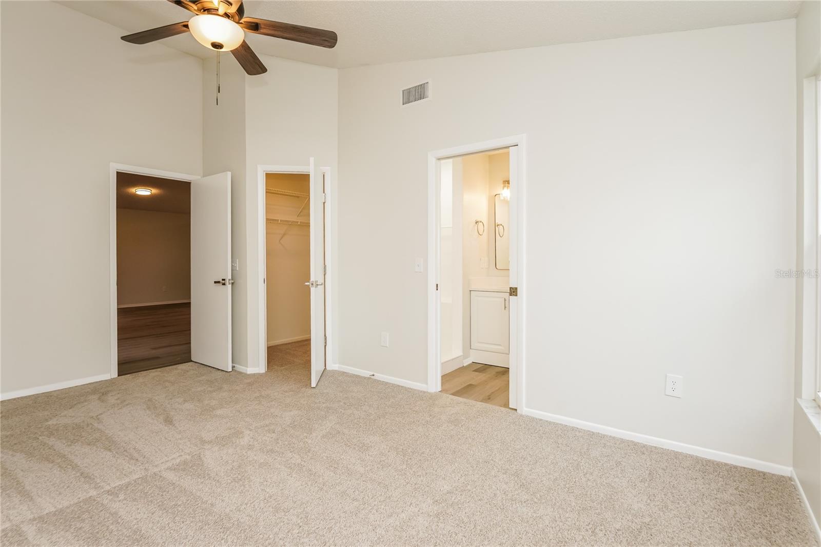 Image 10 of 15 For 1626 Woodacres Court