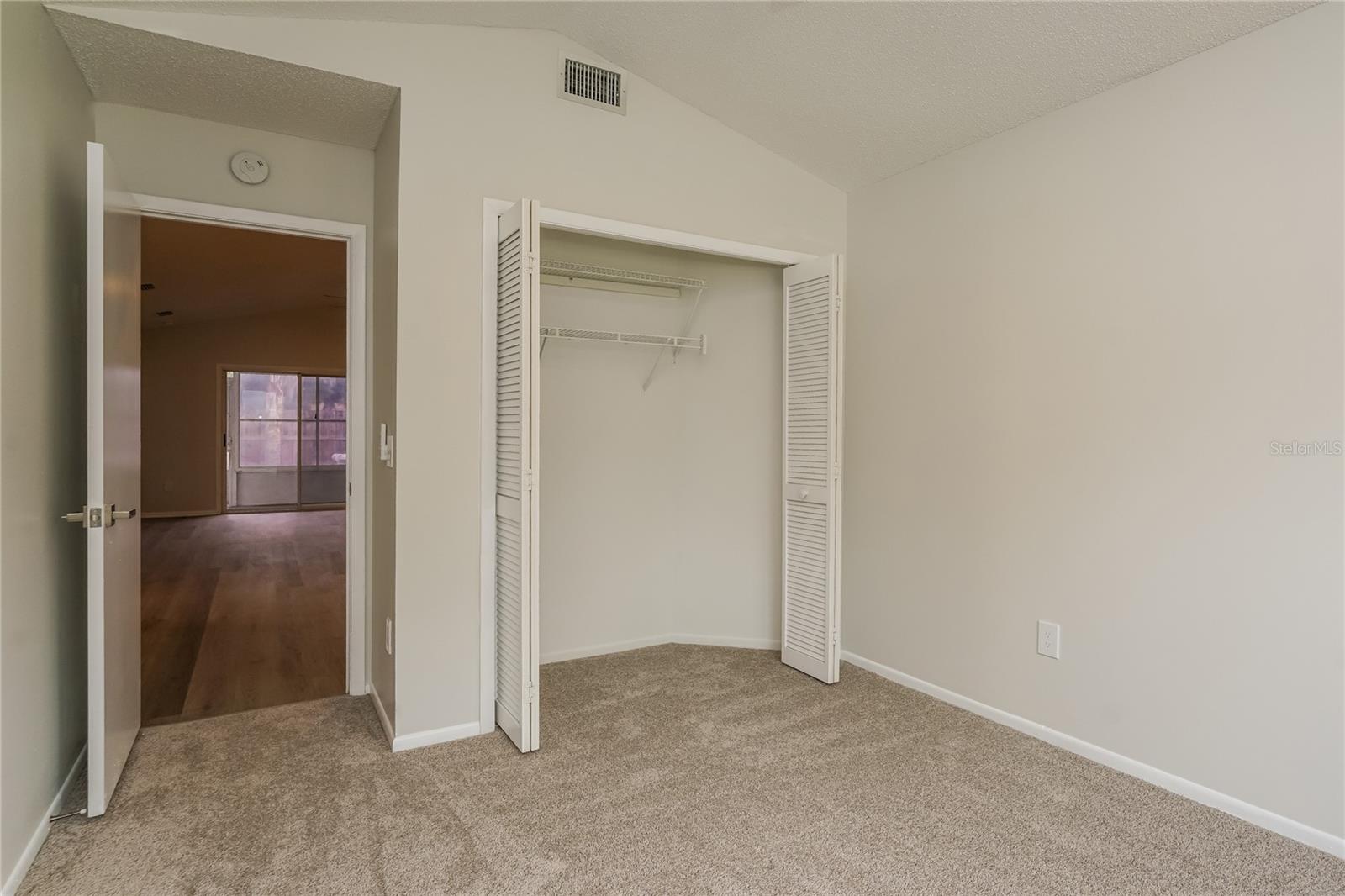 Image 13 of 15 For 1626 Woodacres Court