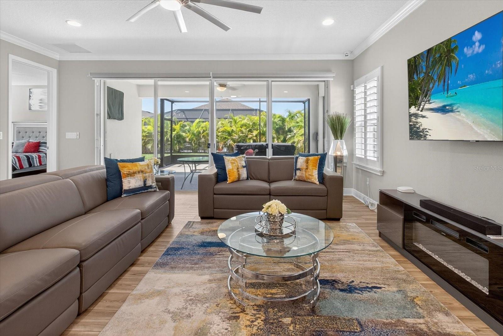 Image 22 of 57 For 5612 Del Coronado Drive