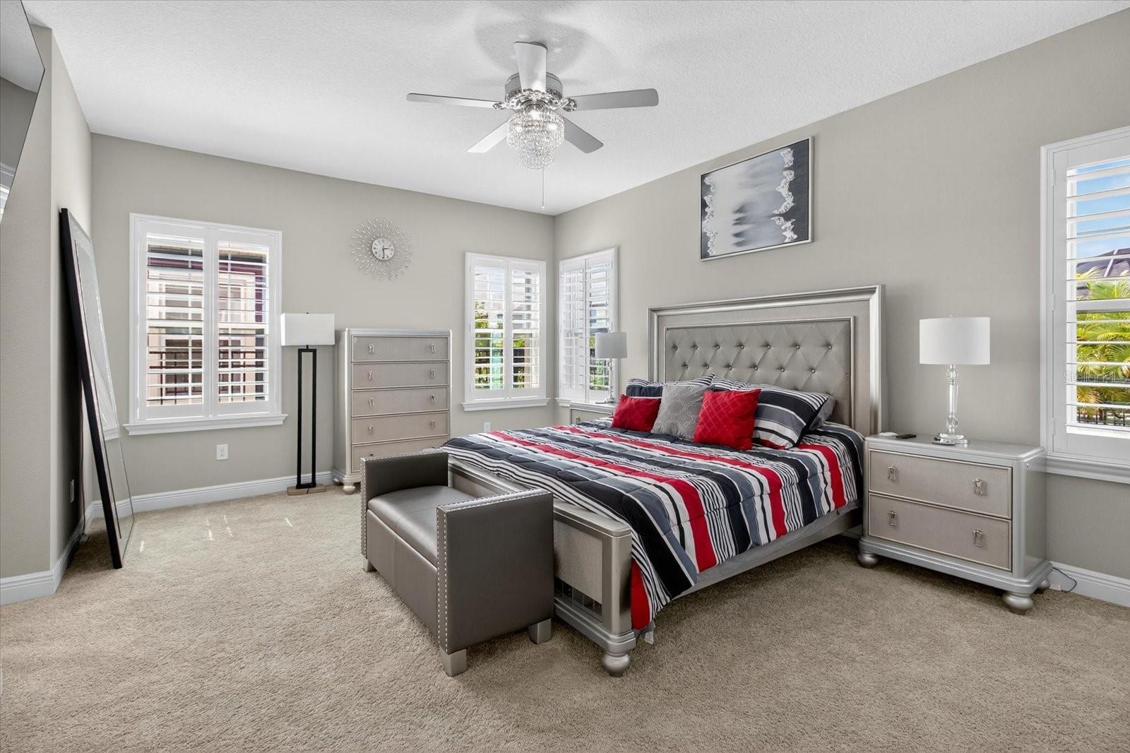 Image 29 of 57 For 5612 Del Coronado Drive