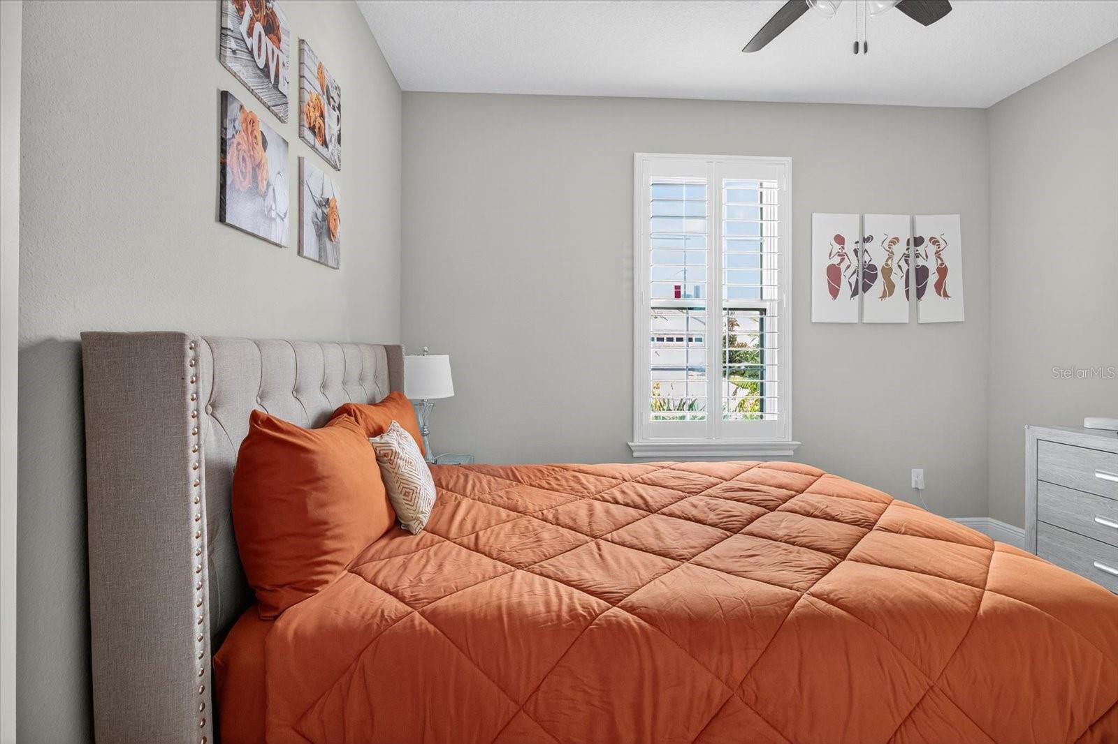 Image 38 of 57 For 5612 Del Coronado Drive