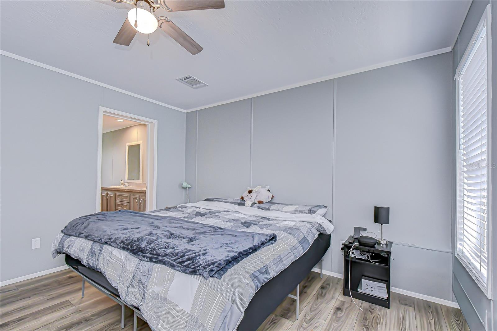 Image 20 of 36 For 37749 Geiger Road