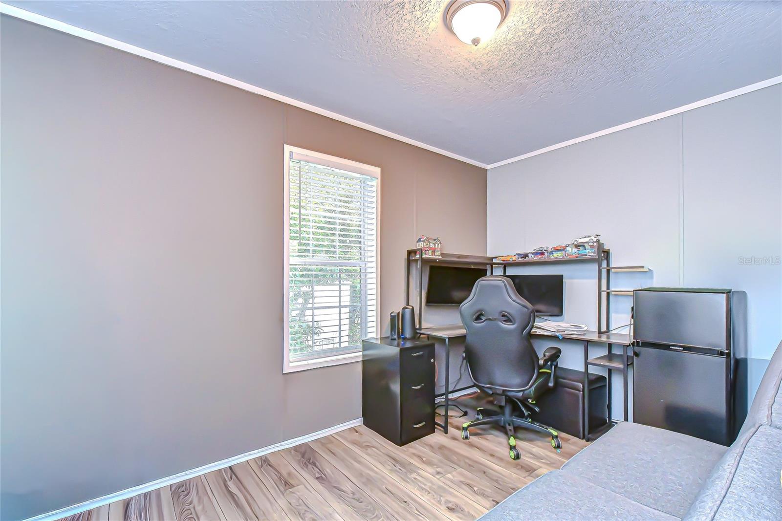 Image 26 of 36 For 37749 Geiger Road