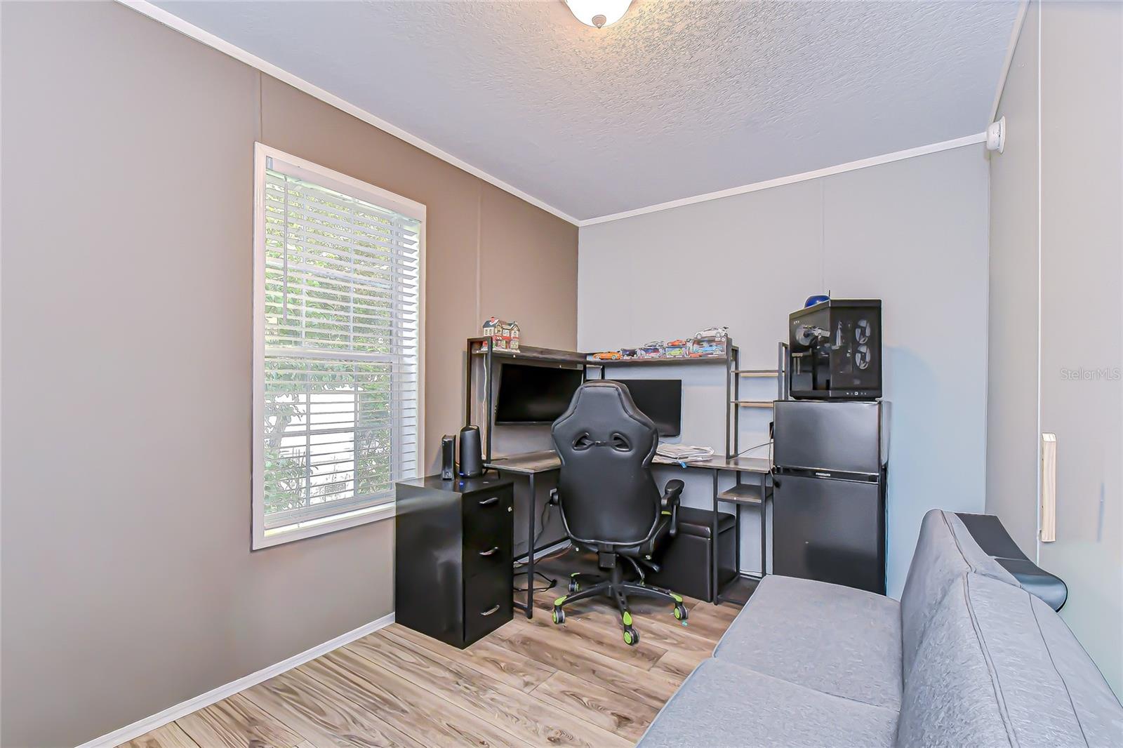 Image 27 of 36 For 37749 Geiger Road