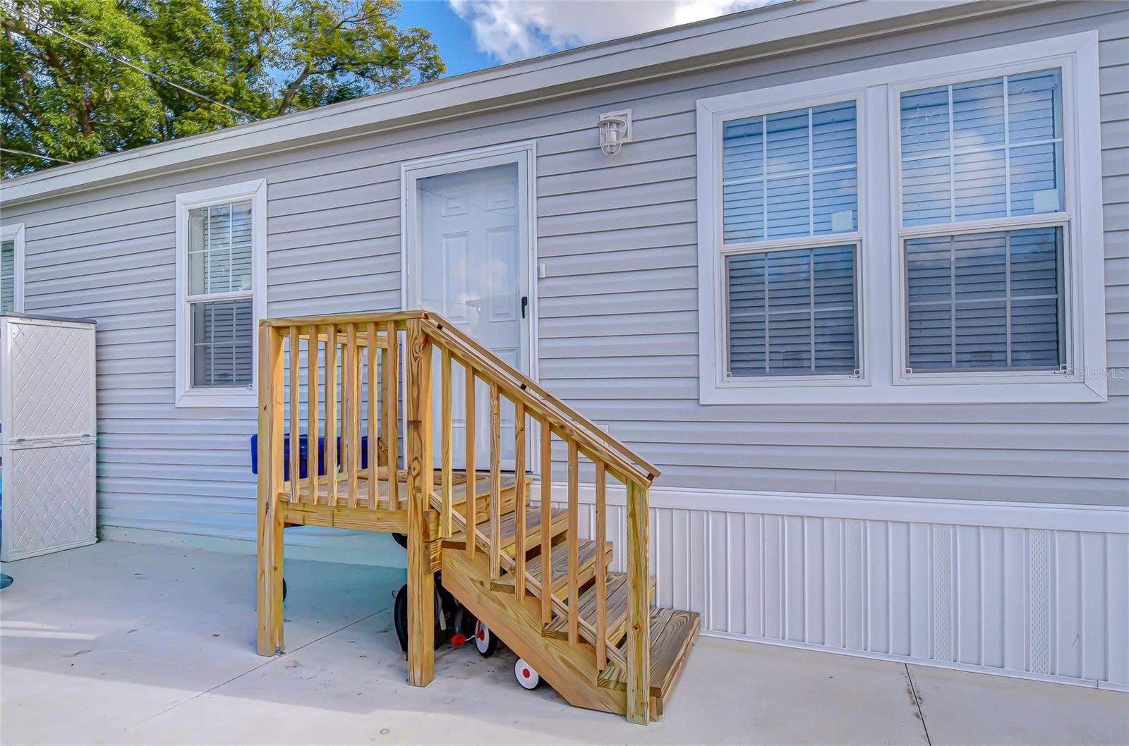 Image 3 of 36 For 37749 Geiger Road