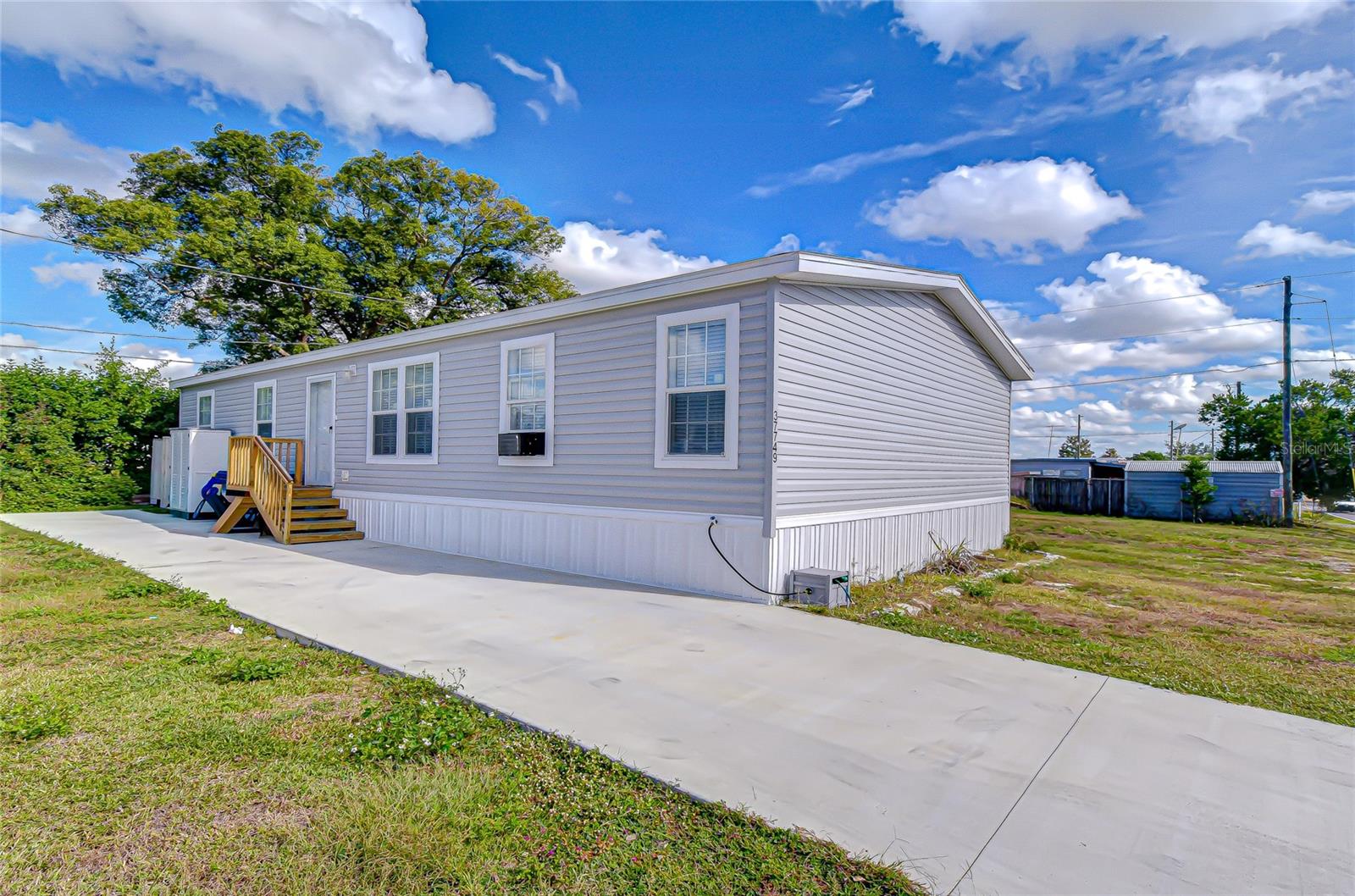 Image 35 of 36 For 37749 Geiger Road