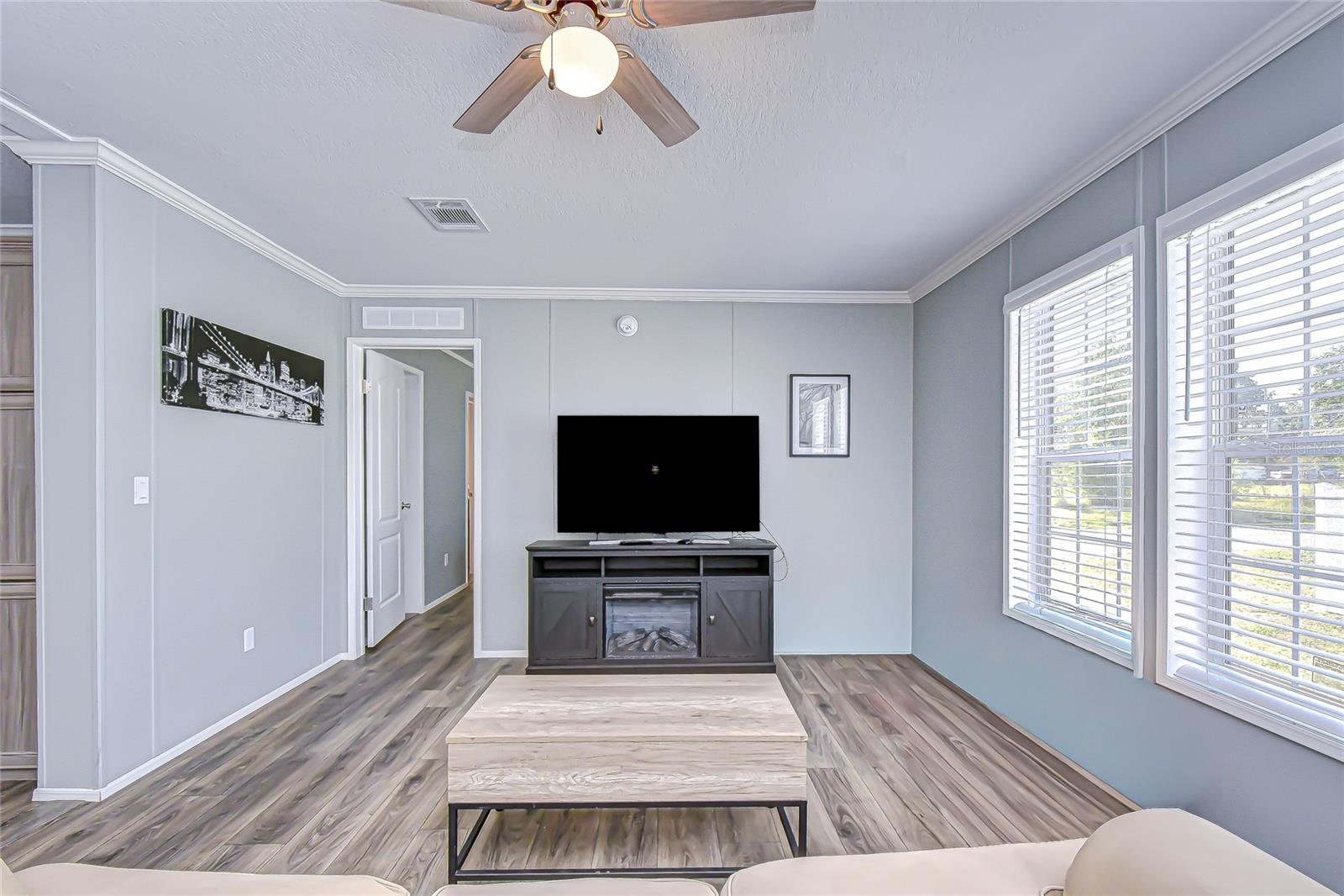 Image 7 of 36 For 37749 Geiger Road